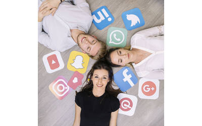 Immagine: Comunicato_Corso Social management gastronomia