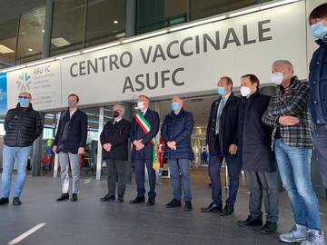 Prosegue la campagna di vaccinazione per le persone “fragili” e gli anziani d’età 75-79