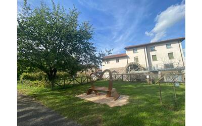 Panchina dell'amore ad Adegliacco