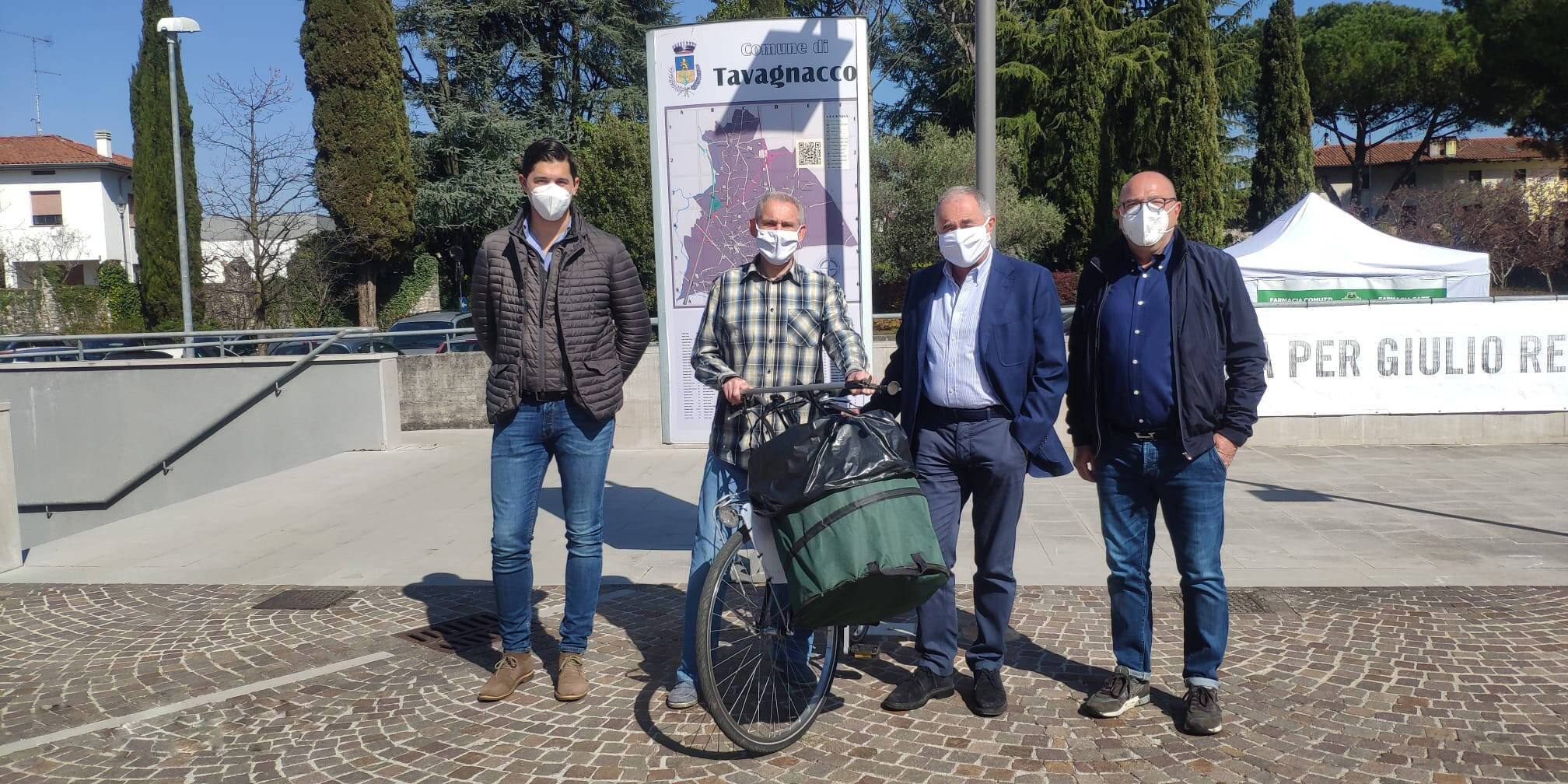 Immagine con Sindaco, Caravaggi, Franco Lovo e Barbiero