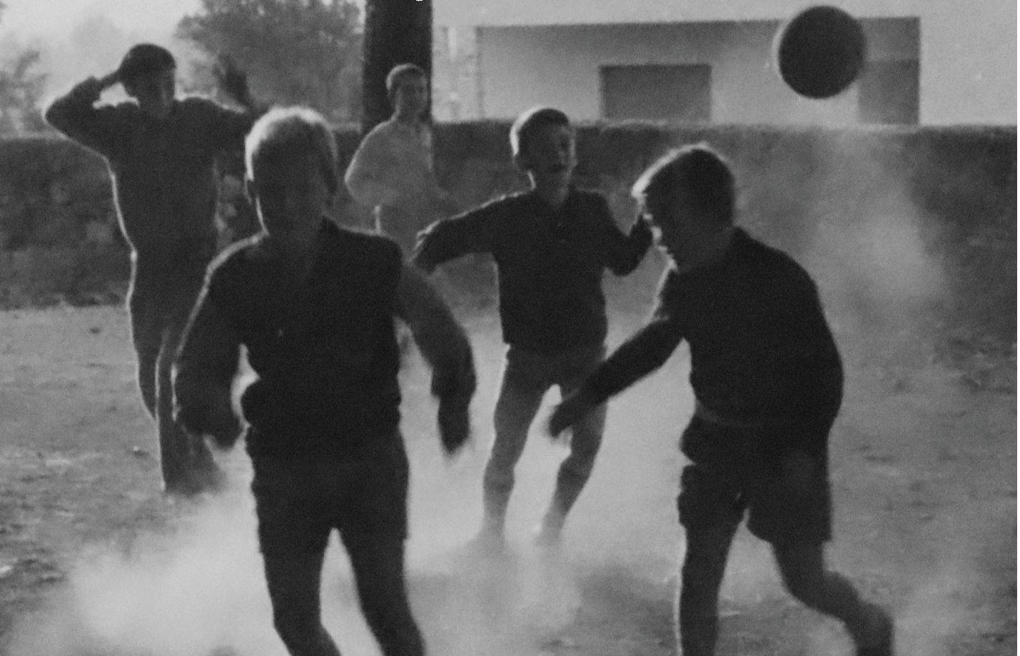 bambini che si divertono