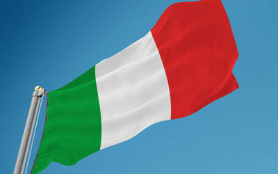 Immagine con la bandiera italiana