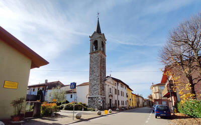Immagine con la chiesa antica di Branco